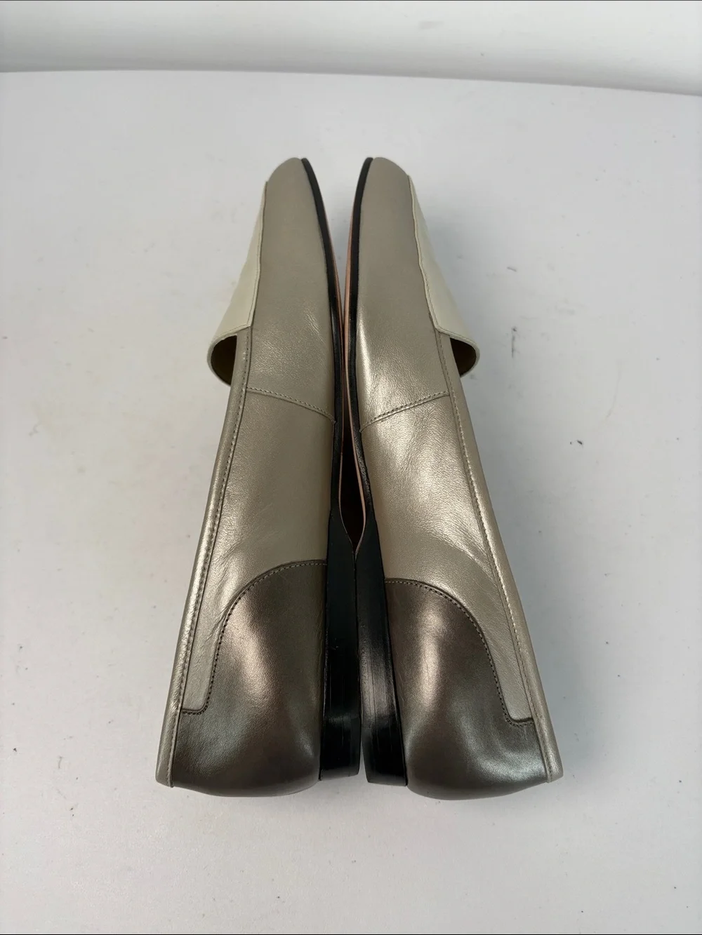 Enzo Angiolini classic slip